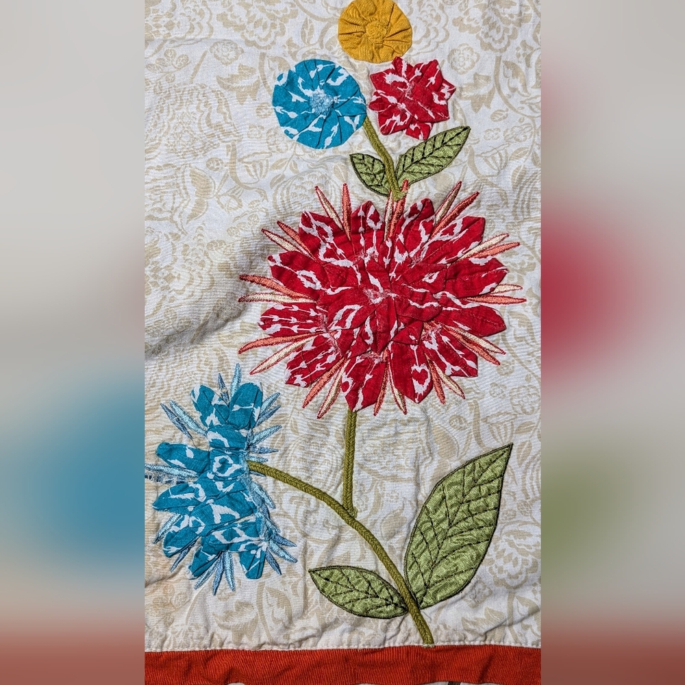 Pottery Barn Table Runner - Picture 2 of 4